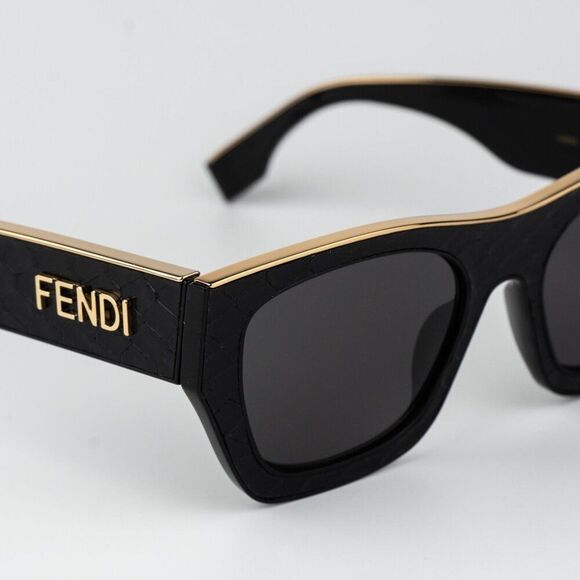 Fendi LEATHER LIMITED EDITION Women Sunglasses Square Black Grey FE40126I 01A main image 6